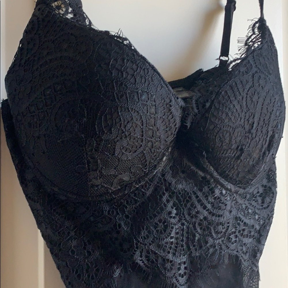 Lace bodysuit - Picture 3 of 7